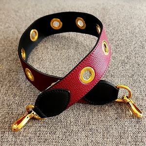 NWT Burberry Mini Grain Eyelets Bag Strap